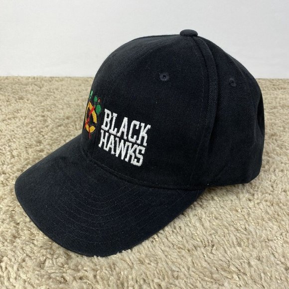 Chicago Black Hawks NHL Hat The Classics Yupoong Black Cotton Strapback Cap NWOT - Picture 3 of 9